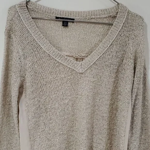 American Eagle shear open back long sleeve shirt - Picture 2 of 6